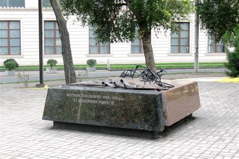 Mariupol's Holodomor Memorial destroyed by occupation troops to further erase Ukrainian history ...