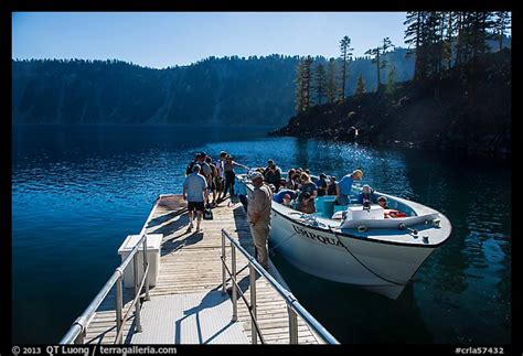 Picture/Photo: Visitors embark on tour boat at Wizard Island boat dock. Crater Lake National Park