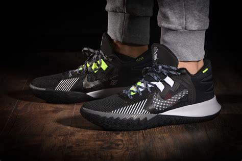 NIKE KYRIE FLYTRAP 5 BLACK ACID GREEN for £90.00 | kicksmaniac.com