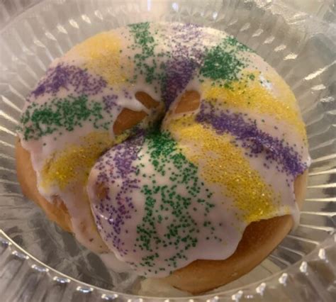 Mardi Gras King Cake – The Sweet Spot