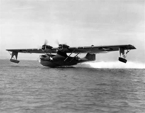 PBY Catalina taxing for takeoff on the water (1943) | Flying boat ...