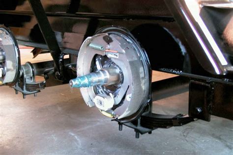 How Do Electric Trailer Brakes Work?