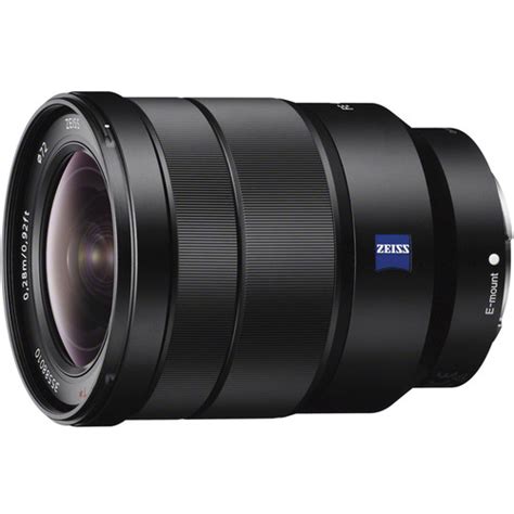 Lens Review - Sony Zeiss 16-35mm f/4 FE - Focus