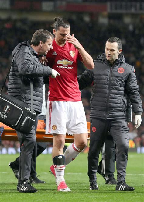 Zlatan Ibrahimovic injury revealed: Manchester United striker set for ...