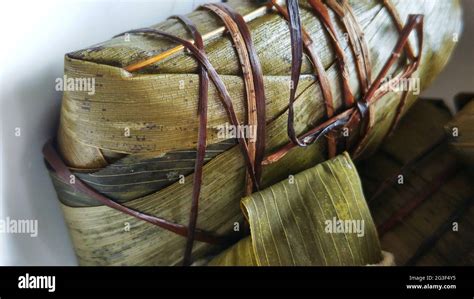 Traditional Chinese food zongzi Stock Photo - Alamy