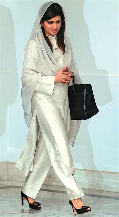 Hina Rabbani.. the politician who loves Birkins | Fashion, Indian ...