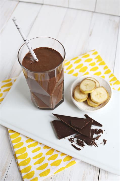 Healthy Chocolate Banana Shake - A Beautiful Mess