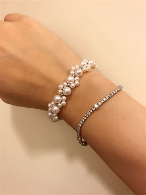 Akoya pearls bracelet | Diamond bangles bracelet, Diamond wedding bands, Jewelry collection