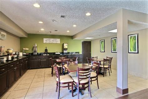 Sleep Inn I 95 North Savannah - UPDATED 2017 Prices & Hotel Reviews ...