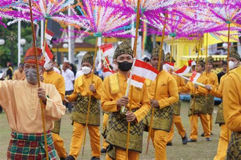 Lelang dalam Budaya Melayu Riau