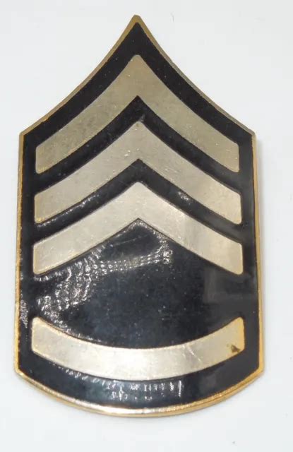 ORIGINAL KOREAN WAR US Army Staff Sergeant Enamel Cap Rank Badge Pin EUR 8,41 - PicClick FR