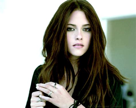 Kristen Stewart as Bella Cullen - Twilight Series Wallpaper (9323572) - Fanpop