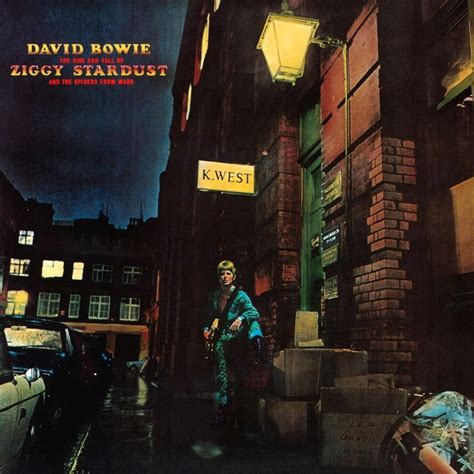 12 discos essenciais para entender as muitas fases de David Bowie - Fotos - UOL Música