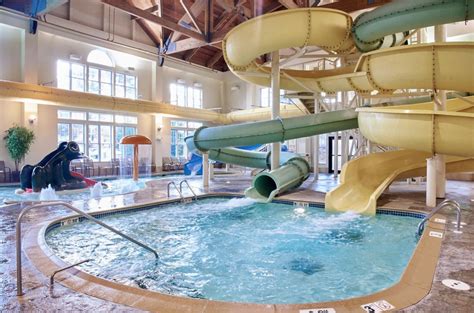 North Conway's Hampton Inn Has Its Own Water Park And You Have To Visit