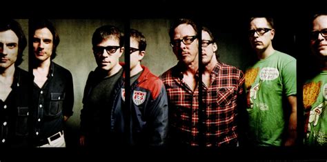 Weezer Playing SoundTown Festival This Summer