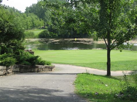 Eagle Valley Golf Club - Niagara - Golf Discounts and Coupons on Green Fees