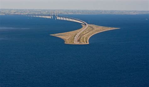 This bridge connecting Denmark and Sweden turns into a tunnel under the ...