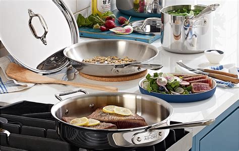 Stainless steel vs. nonstick cookware: Which should you get?