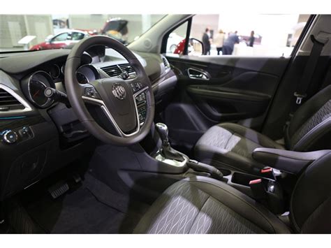 2016 Buick Encore: 40 Interior Photos | U.S. News