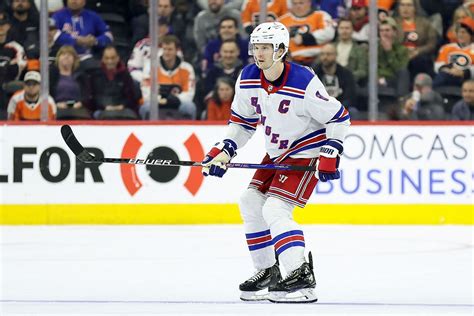 Jacob Trouba Injury Update: Timeline of New York Rangers captain's ...