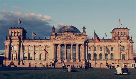 Reichstag Building in Berlin | Copyright-free photo (by M. Vorel) | LibreShot