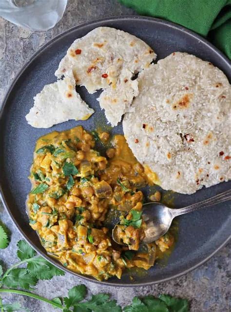 Easy Lentil Curry Recipe (with canned lentils) - Savory Spin