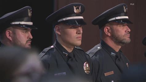 Latest LMPD recruitment push focuses on experienced officers | whas11.com