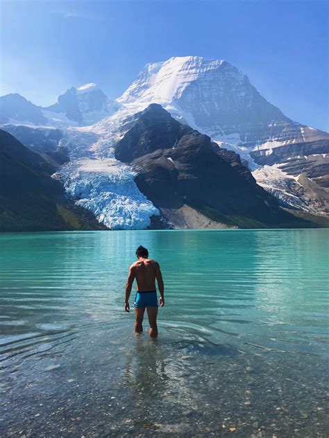 I got to hike the Berg lake trail in Mount Robson, BC. Absolutely amazing. : CampingandHiking