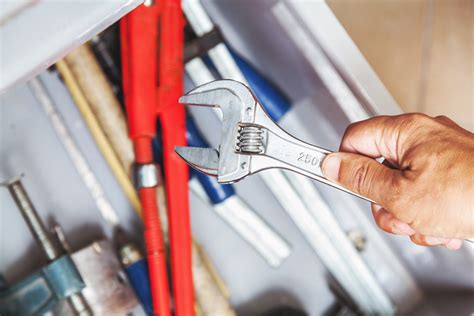 What To Know About Adjustable Spanner Wrenches | The Family Handyman