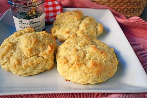 Easy Buttermilk Drop Biscuits – Modern Honey