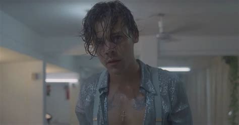 Watch Harry Styles's Best Music Videos | POPSUGAR Entertainment