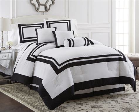 Chezmoi Collection 7-Piece Hotel Bedding White Black Square Block Pattern Comforter Set, Queen ...