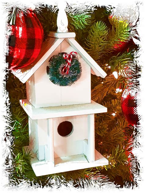 Christmas Birdhouse Free Stock Photo - Public Domain Pictures