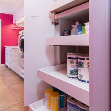 75 Beautiful Pink, Purple Laundry Room Ideas & Designs - March 2024 | Houzz AU