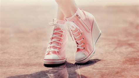 Girl Shoes Wallpapers - Wallpaper Cave