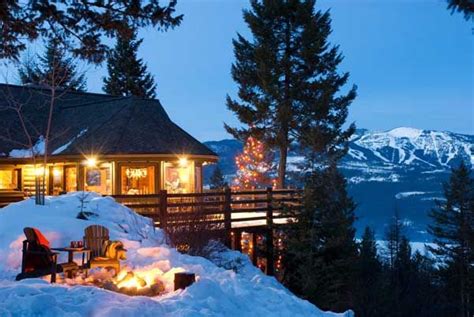 23 Incredible Log Cabins For The Ultimate Adventurer's Christmas | Life ...