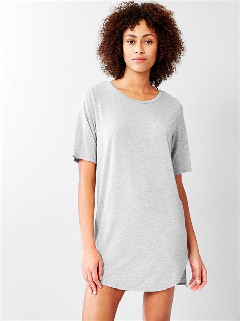 Gap Pure Body Essentials T-Shirt Dress in Gray (light heather grey) | Lyst