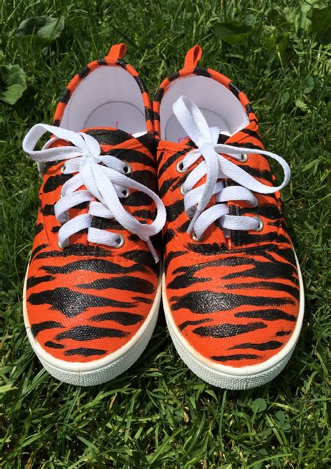 20+ Animal Print Sneakers Designs, Trends | Design Trends - Premium PSD ...