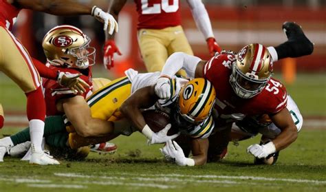 Aaron Rodgers tricks 49ers' Nick Bosa, who gets last laugh