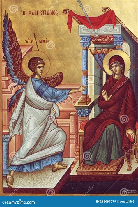 Icon Of Annunciation. Virgin Mary And Archangel Gabriel On The Royal ...