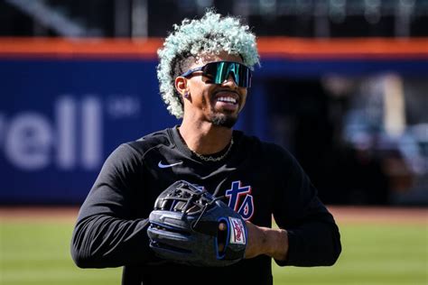 What Pros Wear: Francisco Lindor's Oakley Sutro Lite Sunglasses - What Pros Wear