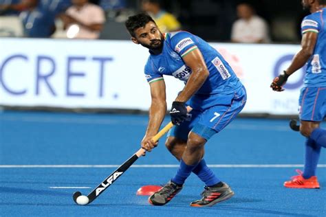 Manpreet Singh dedicates FIH Player of the Year award to late father - The Statesman