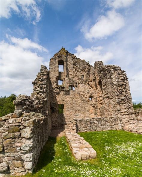 Kildrummy Castle Chapel Ruins Uk Scotland Stock Photo - Image of chapel, stone: 41282974