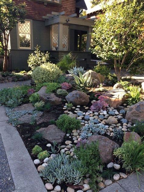 44 Beautiful Front Yard Rock Landscaping Ideas For Your Lovely Garden - ROLEDECOR | Xeriscape ...