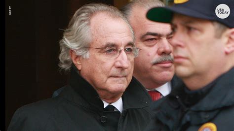 Bernie Madoff, Ponzi scheme leader, dies in prison