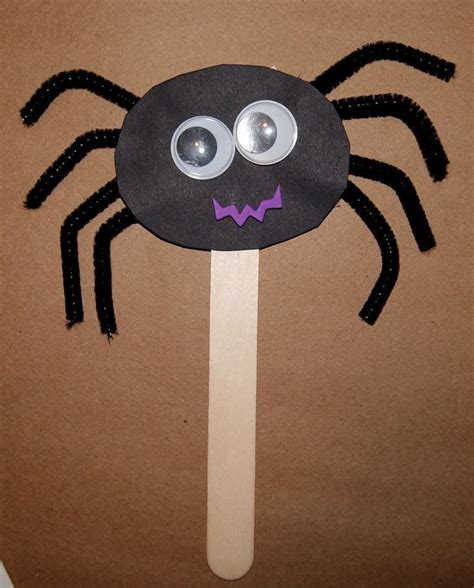 Arts & Crafts Ideas | Halloween crafts preschool, Spider crafts preschool, Halloween crafts