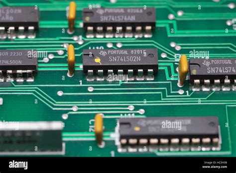 LS TTL logic gate chips on PCB Stock Photo - Alamy