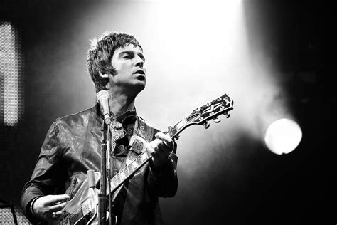 Noel Gallagher Wishes Oasis Were Still Together | Music News - CONVERSATIONS ABOUT HER