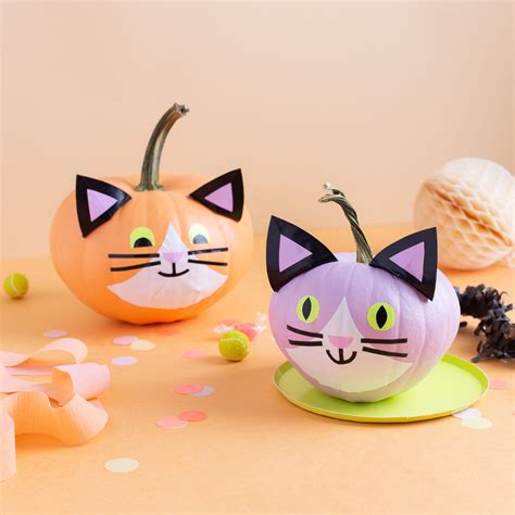 How-To: Halloween Cat Pumpkins with Duck Tape® | Duck Brand
