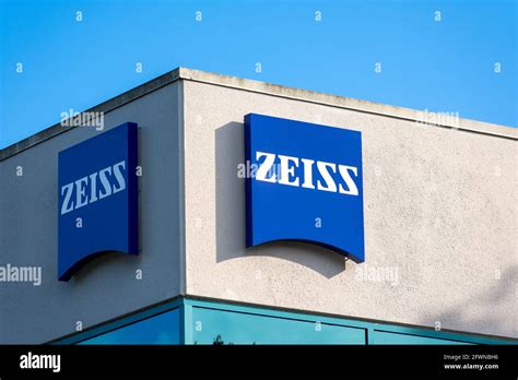 Zeiss emblem hi-res stock photography and images - Alamy